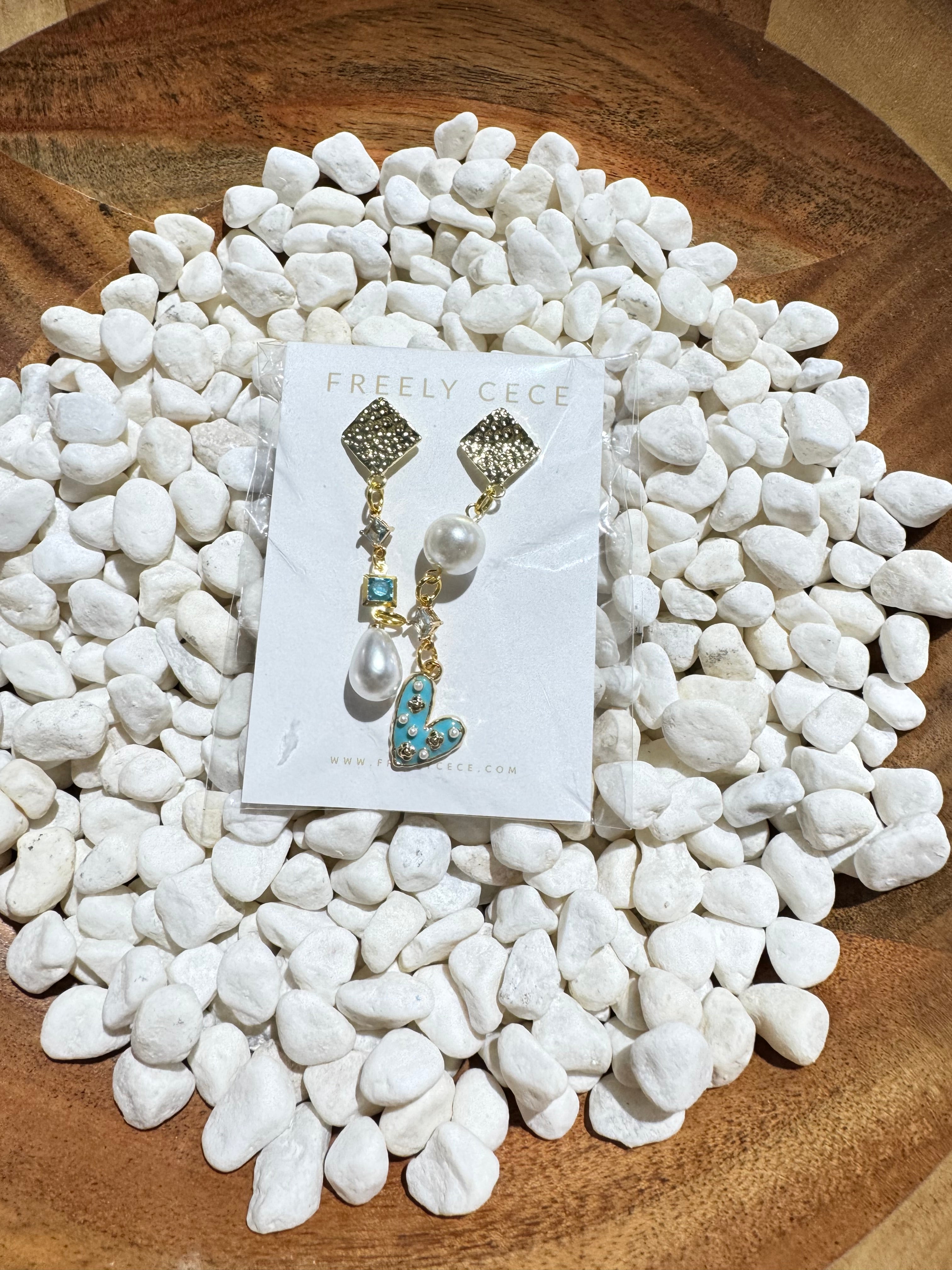 Trendy Mismatch Style Jewel Dangle Earrings