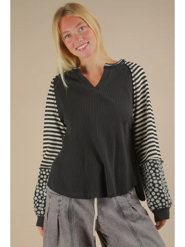 Oversized Floral & Stripe Casual Knit Top