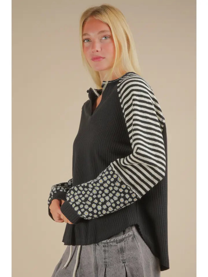 Oversized Floral & Stripe Casual Knit Top